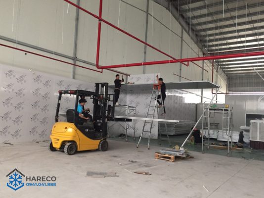 thi công vách ngăn văn phòng, phòng sạch